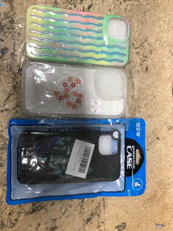 Photo 1 of (2 iPhone 13 Case,)(!IPhone 13 pro case) BUNDLE