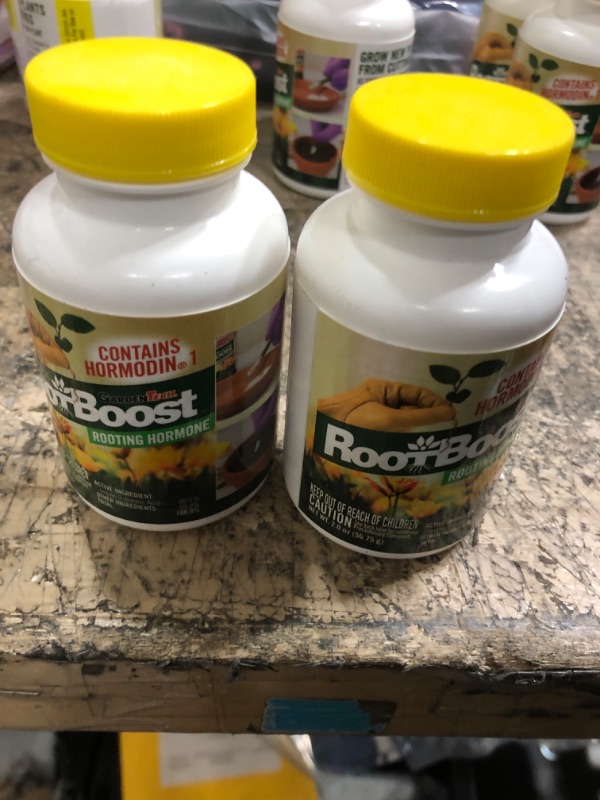 Photo 2 of 2 BOTTLES OF Gardentech Root Boost Rooting Hormone Powder 2 Oz12