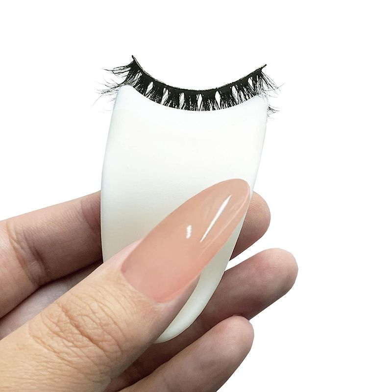 Photo 1 of Lash Clip Applicator False Eyelashes Applicator Tool for Wear Eyelashes, Lashes Buddy Makeup Tools Lash Tweezers More Convenient to Wear Lashes **6 pack** 