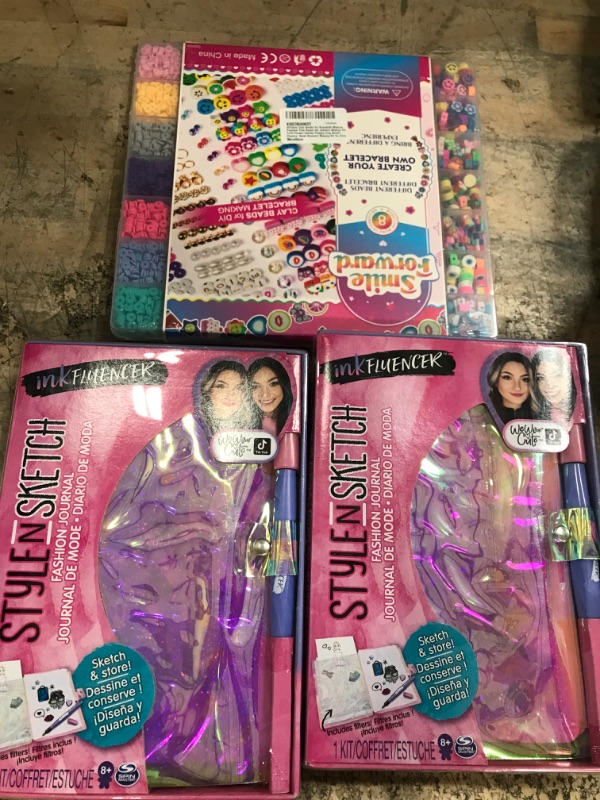 Photo 2 of Bundle pack of girl toys DIY Fashion Journal & bracelet making 