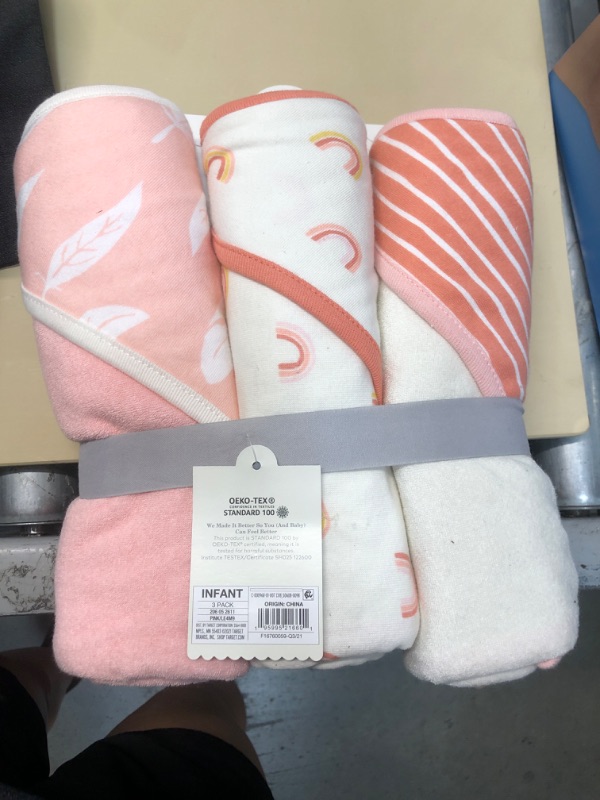 Photo 2 of Baby Girls' 3pk Earth & Sky Hooded Towel - Cloud Island™ Pink

