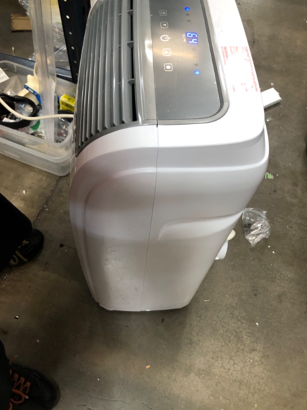 Photo 3 of **PARTS ONLY**
Black+decker BPACT10WT 10,000 BTU Portable Air Conditioner with Remote