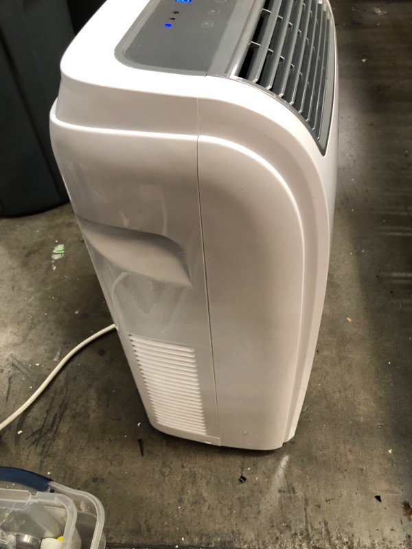 Photo 5 of **PARTS ONLY**
Black+decker BPACT10WT 10,000 BTU Portable Air Conditioner with Remote