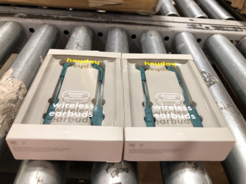 Photo 1 of 2PK-Heyday Wireless Bluetooth Flat Earbuds - Bright Teal

