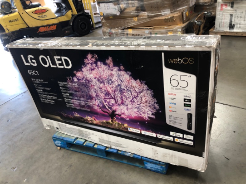 Photo 3 of NON REFUNDABLE 
PALLET OF DAMAGED TELEVISIONS MISSING ACCESSORIES 
5 items 
