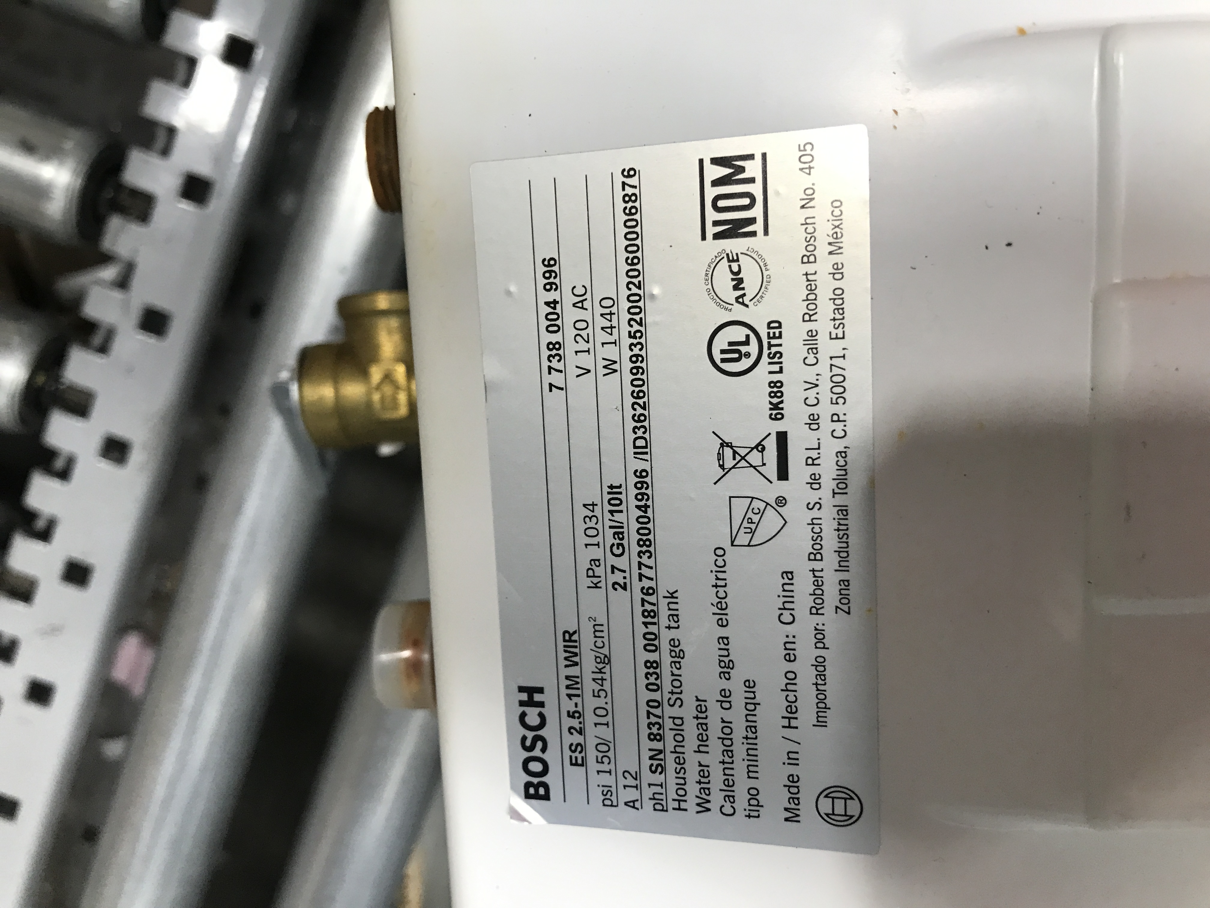 Photo 6 of ***COSMETIC DAMAGE PLEASE SEE PHOTOS*** Bosch Electric Mini-Tank Water Heater Tronic 3000 T 2.5-Gallon (ES2.5) - Eliminate Time for Hot Water - Shelf, Wall or Floor Mounted 2.5 Gallon