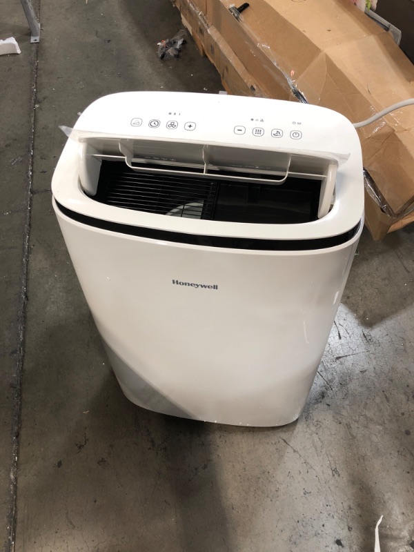 Photo 3 of (NON FUNCTIONING EXHAUST; MISSING ATTACHMENTS) 10,000 BTU Portable Air Conditioner with Dehumidifier in White and Black