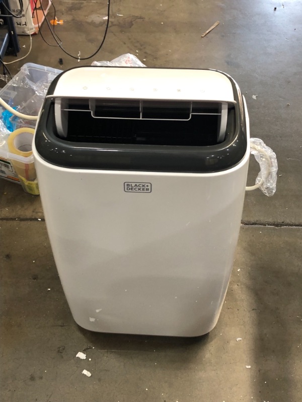 Photo 8 of *MISSING REMOTE*
Black & Decker 10,000 Btu Sacc or 14,000 Btu Ashrae 128 Portable Air Conditioner
