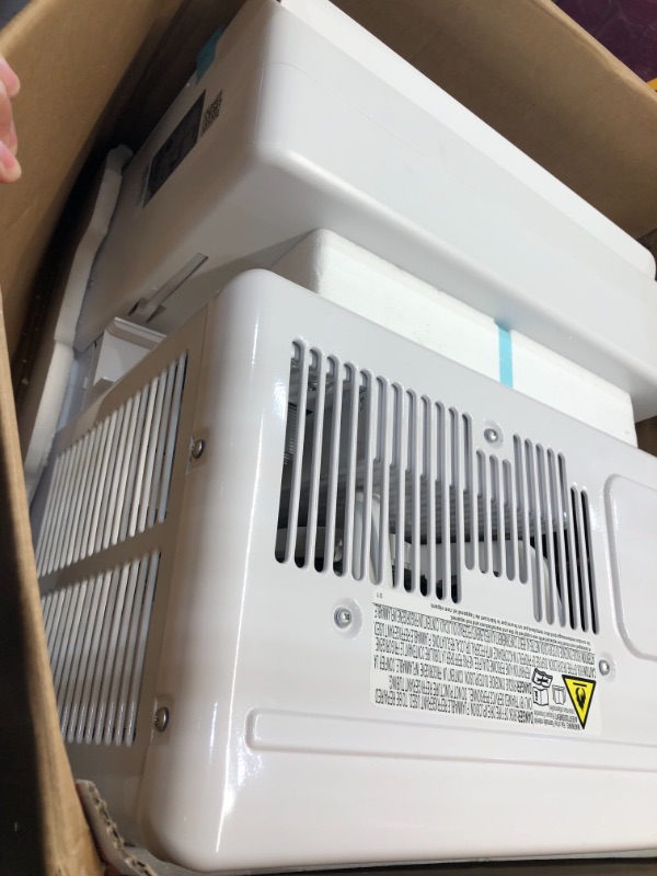 Photo 6 of *DENTED*
Midea 8,000 BTU Smart Inverter U-Shaped Window Air Conditioner, 35% Energy Savings, Extreme Quiet, MAW08V1QWT (1860705)
