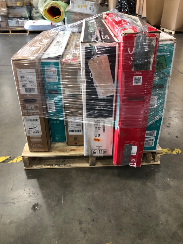 Photo 1 of PALLET OF BROKEN TVS 6 ITEMS, NON-REFUNDABLE.