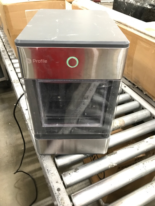 Photo 2 of ***PARTS ONLY***
GE Profile Opal | Countertop Nugget Ice Maker with Side Tank | Portable Ice Machine Makes up to 24 lbs. of Ice Per Day | Stainless Steel Finish
***PARTS ONLY***