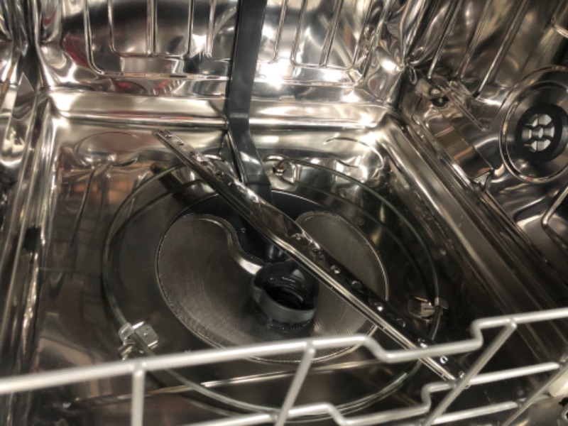 Photo 3 of (DENTED EXTERIOR/INTERIOR; DENTED/DAMAGED DOOR; DAMAGE LOWER TRACK) COSMO COS-DIS6502 24 in. Dishwasher in Fingerprint Resistant Stainless Steel with Stainless Steel Tub
