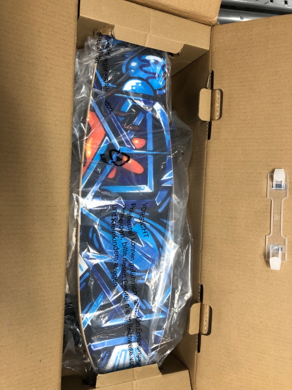 Photo 2 of **SEE NOTES** WOOKRAYS Electric Skateboard with Wireless Remote Control, 350W, Max 12.4 MPH, 7 Layers Maple E-Skateboard, 3 Speed Adjustment for Adult, Teens, and Kids Blue