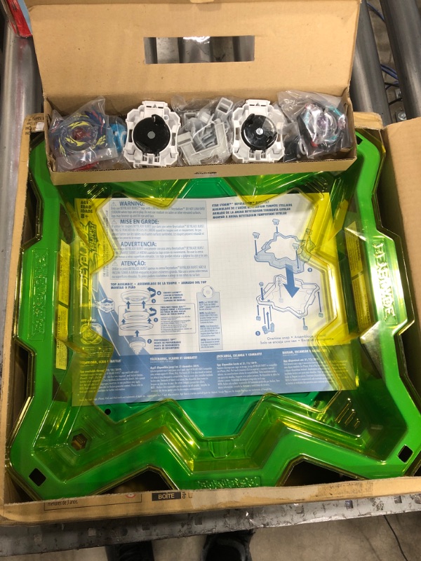 Photo 2 of Beyblade Burst Evolution Star Storm Battle Set (Amazon Exclusive) Frustration-Free Packaging