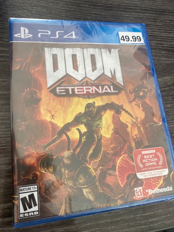 Photo 2 of DOOM Eternal: Standard Edition - PlayStation 4
