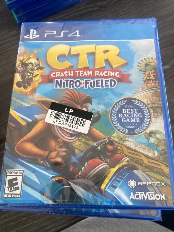 Photo 2 of Crash Team Racing - Nitro Fueled - PlayStation 4
