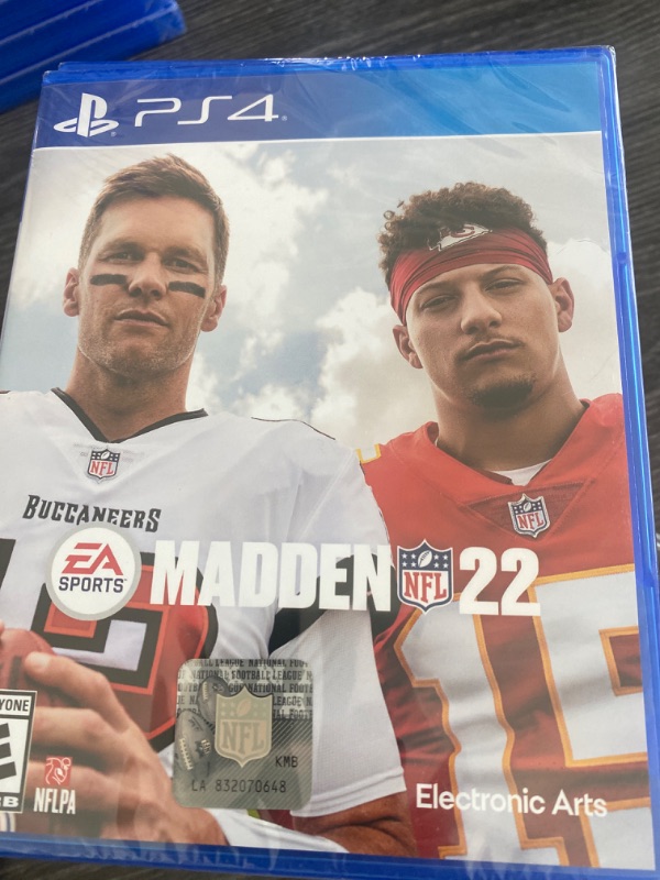 Photo 1 of Madden NFL 22 - PlayStation 4
