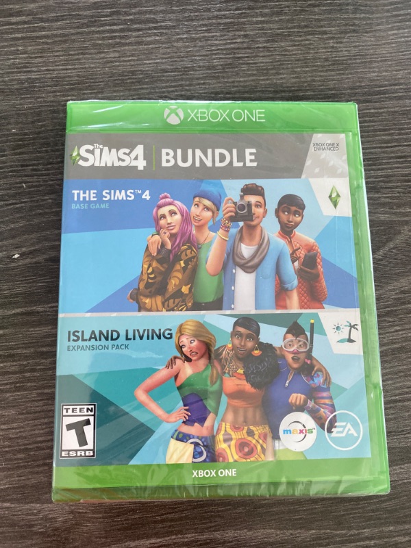 Photo 2 of Sims 4 + Island Living - Xbox One

