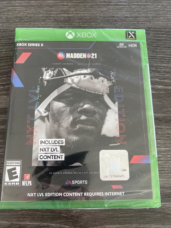 Photo 2 of Madden NFL 21 - Xbox Series X/One

