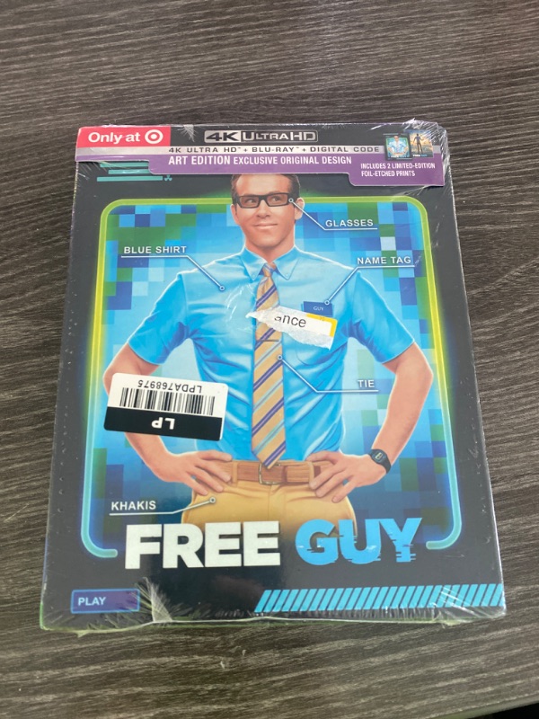 Photo 2 of Free Guy (Target Exclusive)(4K/UHD)
