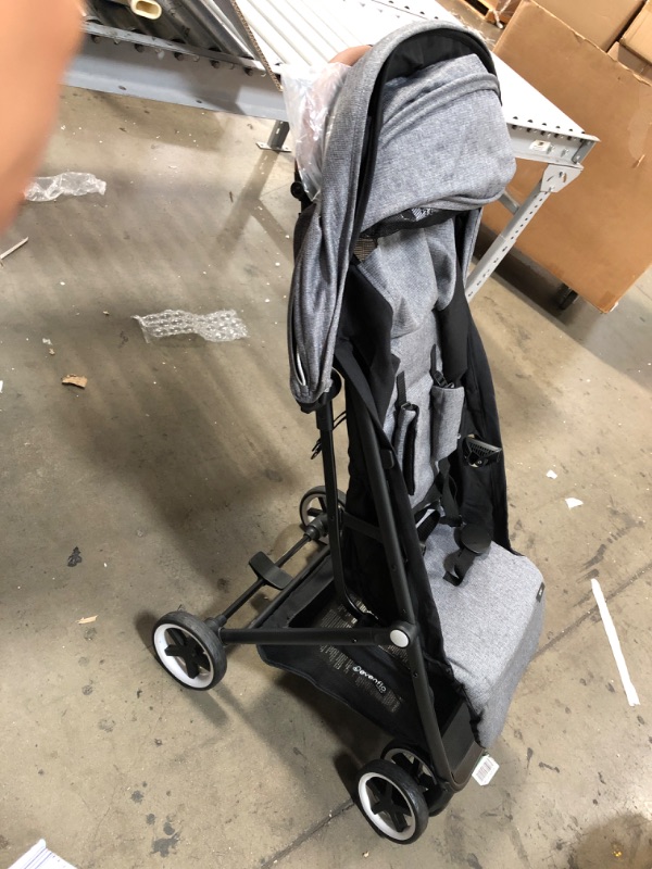 Photo 7 of Evenflo Gold Otto Self-Folding Lightweight Stroller in Grey
