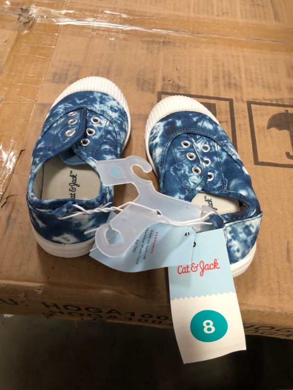 Photo 2 of 2 PACK*
Toddler Rory Tie-Dye Slip-on Sneakers - Cat & Jack™ Navy
SIZE 8