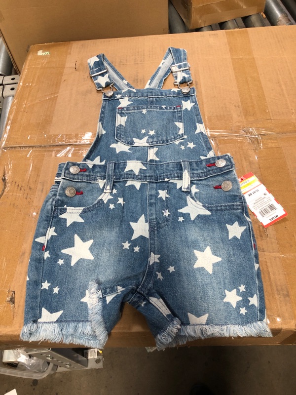 Photo 2 of Girls' Star Printed Jean Shortalls - Cat & Jack™
SIZE XS