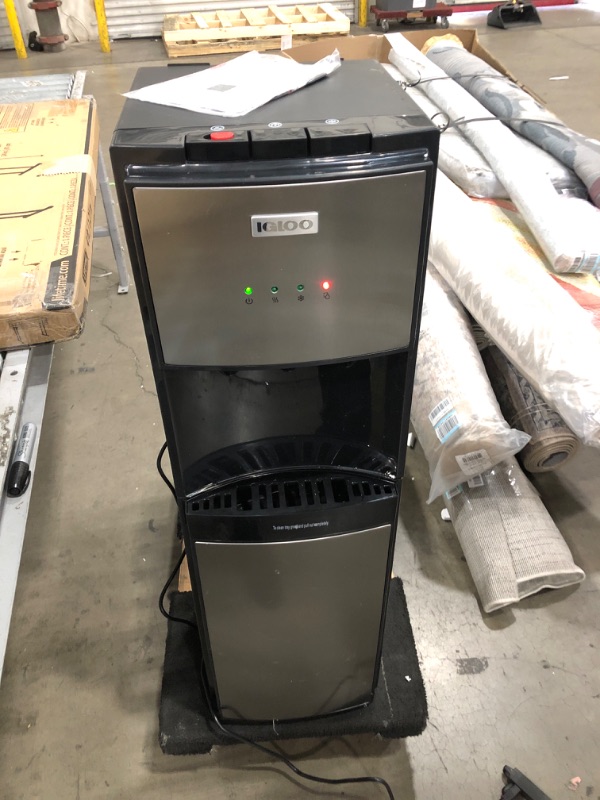 Photo 3 of * USED* TESTED POWERS ON*
Igloo IWCBL353CRHBKS Stainless Steel Hot, Cold & Room Water Cooler Dispenser, Holds 3 & 5 Gallon Bottles, 3 Temperature Spouts, No Lift Bottom Loading, Child Safety Lock, Black/Stainless
