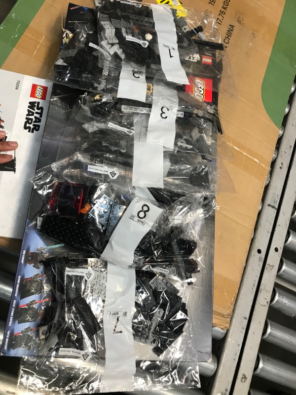 Photo 1 of LEGO Star Wars Inquisitor Transport Scythe 75336 Building Set


