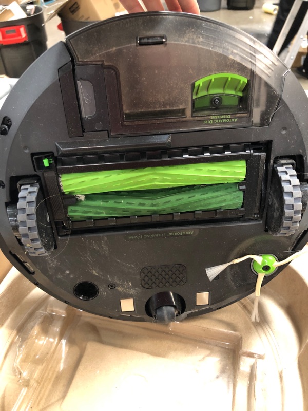 Photo 1 of IRobot Roomba I4+
