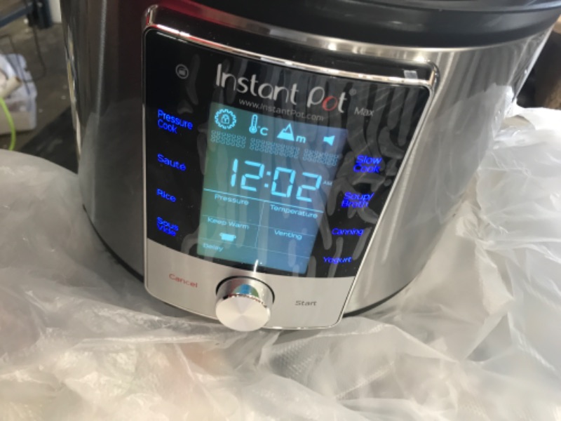 Photo 2 of Instant Pot Max 6-quart Multi-Use Pressure Cooker
