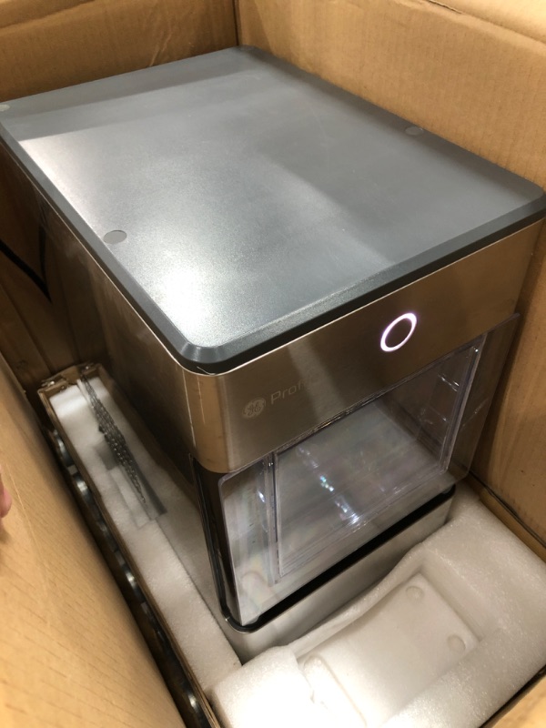 Photo 2 of ***READ NOTES***
GE Profile Opal | Countertop Nugget Ice Maker with Side Tank | Portable Ice Machine Makes up to 24 lbs. of Ice Per Day | Stainless Steel Finish
