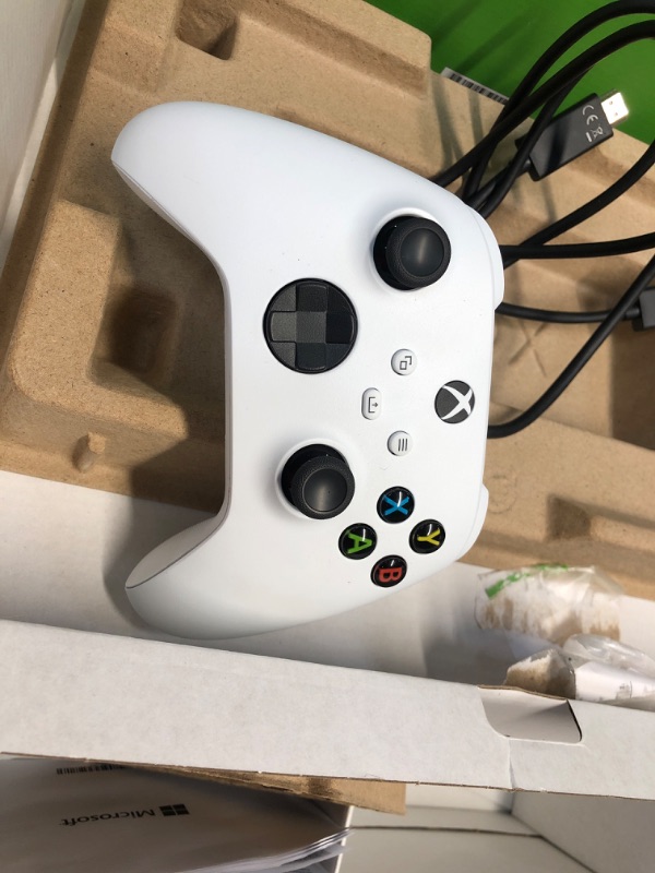 Photo 1 of Microsoft Xbox Series S
