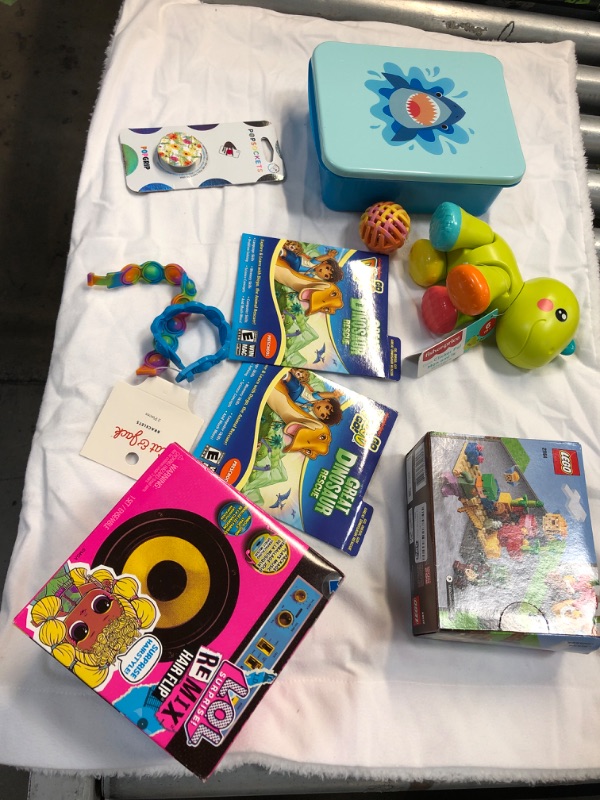 Photo 1 of BUNDLE OF ASSORTED TOYS FOR KIDS (9)