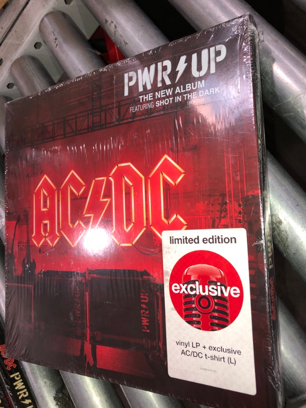 Photo 2 of AC/DC - Pwr up Exclusive Black Vinyl
