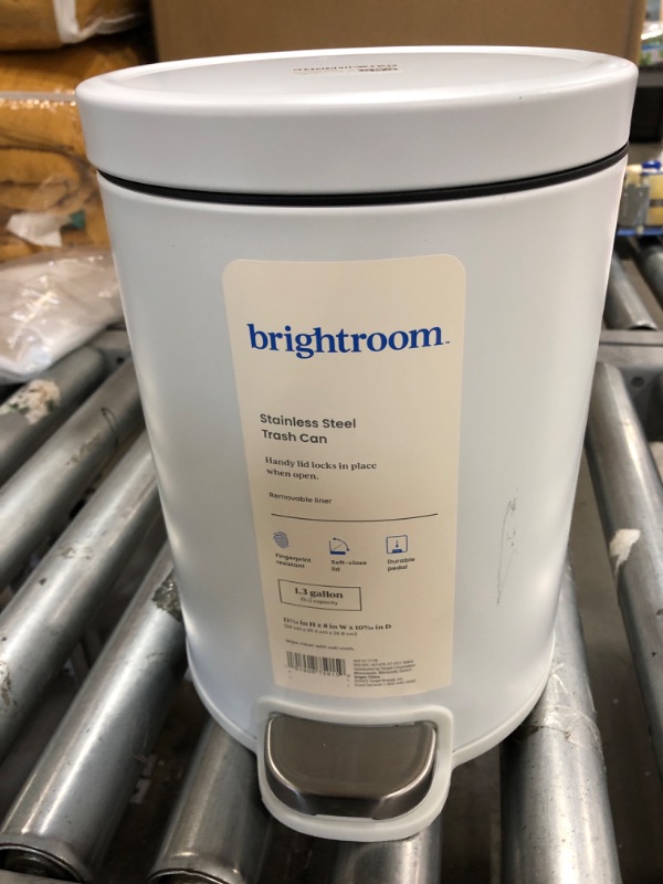 Photo 2 of 5L Round Step Trash Can - Brightroom™
