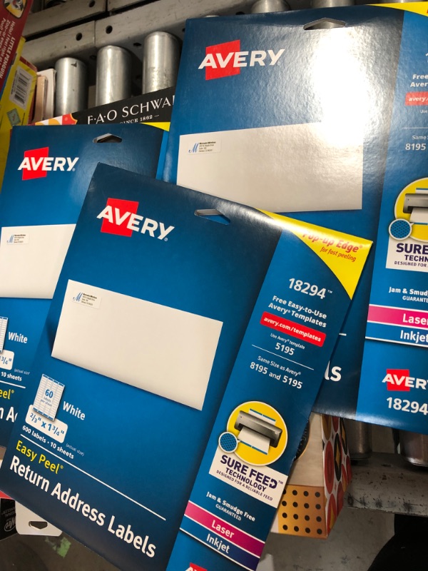 Photo 2 of 600ct Avery Easy Peel Return Address Labels--3 pack 

