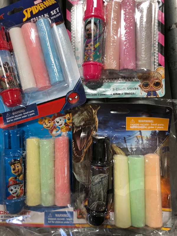 Photo 1 of 6 sets-- 4 pack -Nickelodeon Outdoor Chalk Set w/Blue Character Holder & 3 Chalk Stick-
