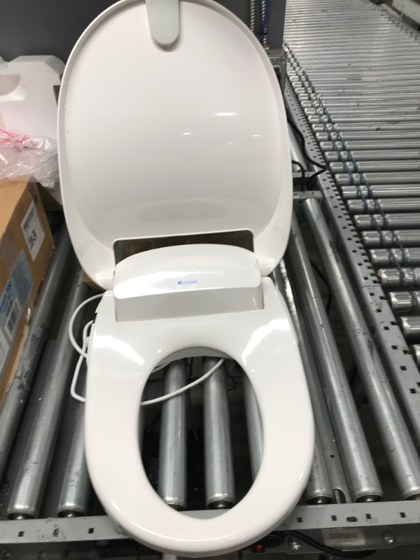 Photo 4 of ***** Tested, remote works****
****Tested, seat powers on****
Brondell Inc. S300-EW Swash 300 Elongated Advanced Bidet Toilet Seat, White