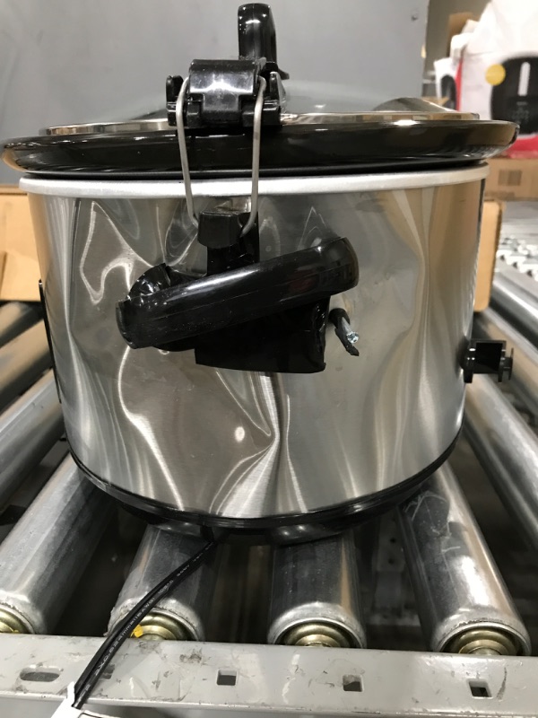 Photo 6 of ***** Large dent on right side****
****right side handle broken****
Crockpot Portable 7 Quart Slow Cooker with Locking Lid and Auto Adjust Cook Time Technology, Stainless Steel