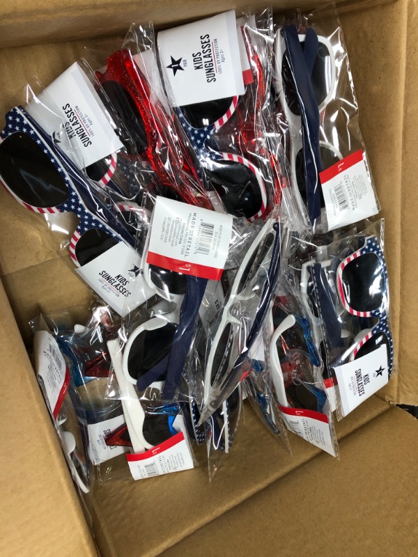 Photo 1 of 30 pack - assorted 4th of july kids glasses