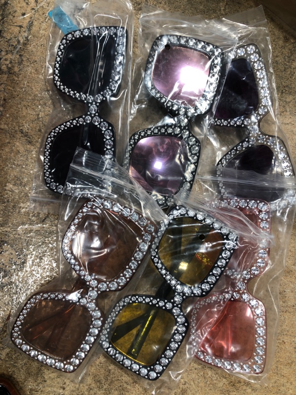 Photo 2 of 6 Pairs Crystal Oversized Sunglasses Square Diamond Sunglasses Women Retro Sunglasses