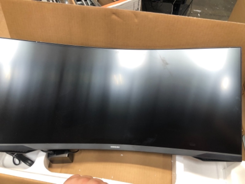 Photo 3 of SAMSUNG 34-Inch Odyssey G5 Ultra-Wide Gaming Monitor with 1000R Curved Screen, 165Hz, 1ms, FreeSync Premium, WQHD (LC34G55TWWNXZA, 2020 Model), Black