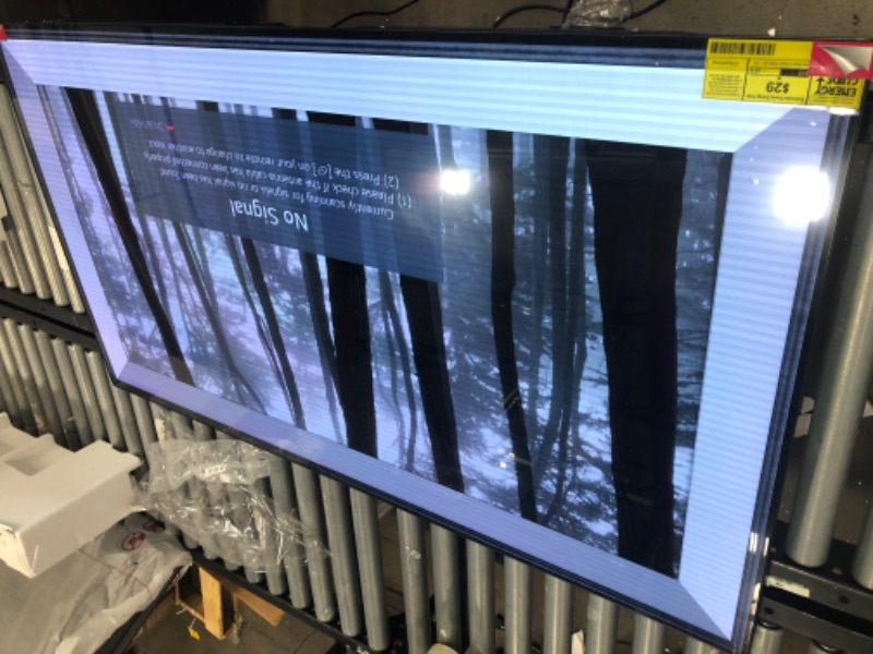 Photo 2 of DAMAGED SCREEN SEE IMAGE 
LG OLED C1 Series 65” Alexa Built-in 4k Smart TV, 120Hz Refresh Rate, AI-Powered 4K, Dolby Vision IQ and Dolby Atmos, WiSA Ready, Gaming Mode (OLED65C1PUB, 2021)