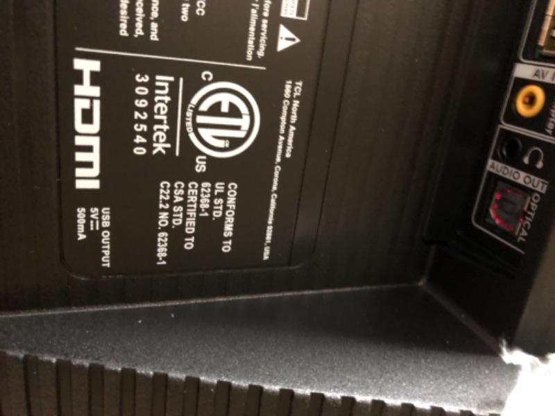 Photo 1 of TCL - 75” Class 5 Series QLED 4K UHD Smart Roku T