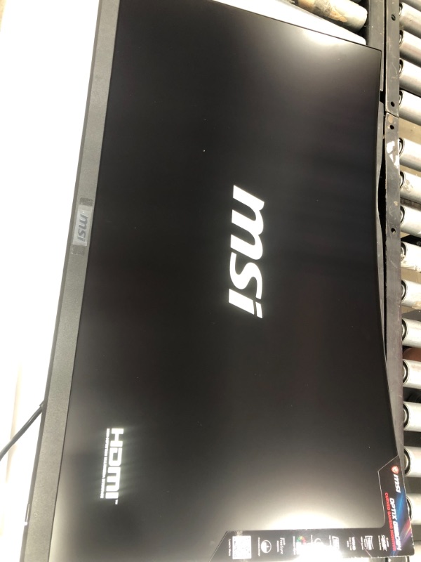 Photo 2 of MSI Optix G32CQ4 QHD 1500R Curvature 16:9 Aspect Ratio Non-Glare Super Narrow Bezel 1ms 2560 x 1440 165Hz Refresh Rate Tilt Adjustment AMD FreeSync 32" Curved Gaming Monitor, Black