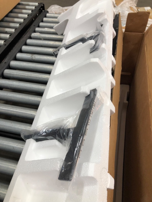 Photo 1 of PARTS ONLY DISPLAY DOESN'T SHOW ANYTHING SCREEN DOES NOT LOOK DAMAGED 
SAMSUNG 55-Inch Class Crystal 4K UHD AU8000 Series HDR, 3 HDMI Ports, Motion Xcelerator, Tap View, PC on TV, Q Symphony, Smart TV with Alexa Built-In (UN55AU8000FXZA, 2021 Model)
