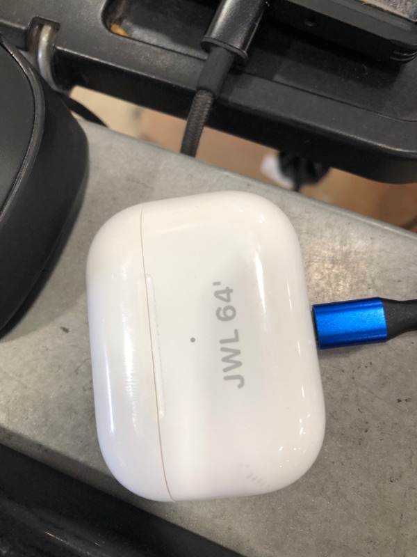 Photo 3 of MISSING RIGHT AIRPOD ONLY THE LEFT ONE 
Apple AirPods Pro Wireless Earbuds with MagSafe Charging Case. Active Noise Cancelling, Transparency Mode, Spatial Audio, Customizable Fit, Sweat and Water Resistant. Bluetooth Headphones for iPhone