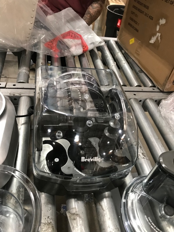 Photo 9 of damaged!
Breville Sous Chef 16 Peel & Dice Brushed Aluminum Food Processor
