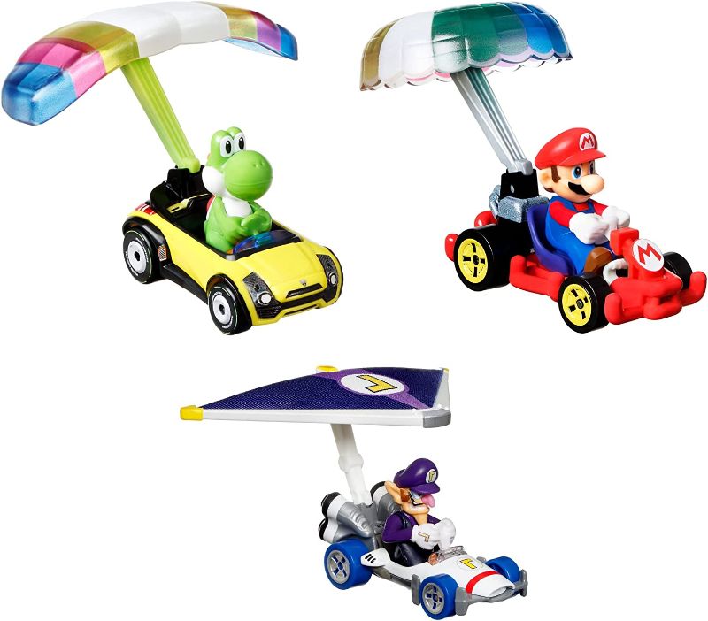 Photo 1 of Hot Wheels Mario Kart Glider Vehicle - 3pk

